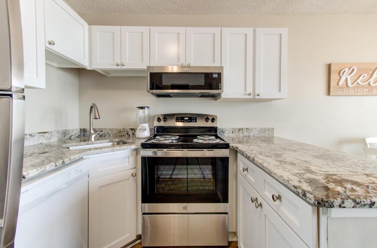 Appartamento 1010 Relax, Unwind, Enjoy By Atlantic Towers Carolina Beach Esterno foto
