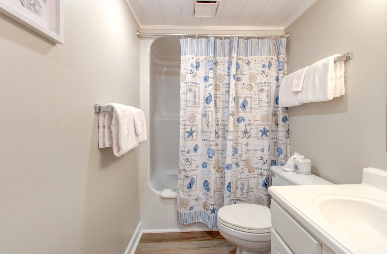 Appartamento 1010 Relax, Unwind, Enjoy By Atlantic Towers Carolina Beach Esterno foto